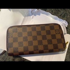 Inspired Wallet. New - Never used.